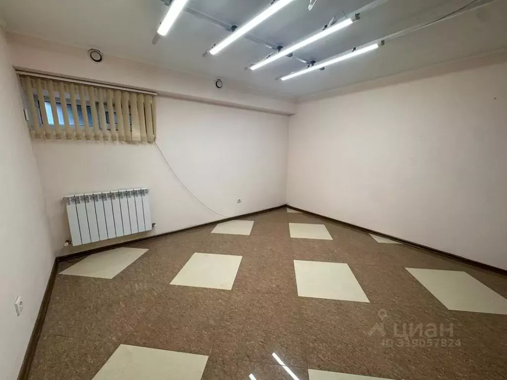 Офис в Краснодарский край, Краснодар ул. Имени Калинина, 125 (15 м) - Фото 0