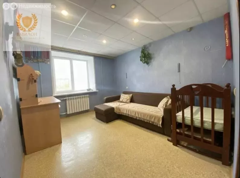 3-комнатная квартира: Ярославль, улица Нефтяников, 29 (68 м) - Фото 1