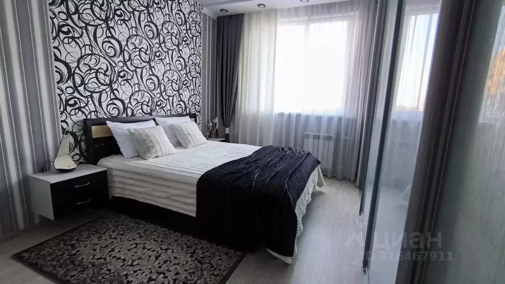 2-к кв. Волгоградская область, Волгоград ул. Малиновского, 8А (51.0 м) - Фото 0