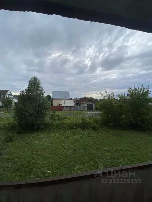 2-к кв. Кемеровская область, Мыски пос. Ключевой, 4-й кв-л, 13 (49.9 ... - Фото 0