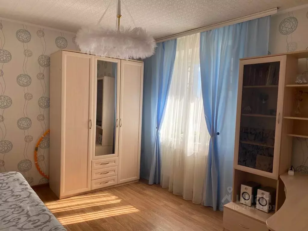 Комната Коми, Сыктывкар просп. Бумажников, 30 (31.0 м) - Фото 0