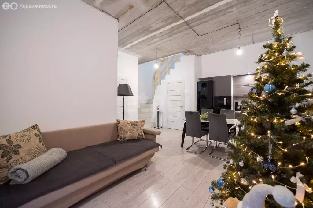 3-комнатная квартира: Гурьевск, улица Генерал-лейтенанта Городовикова, ... - Фото 2