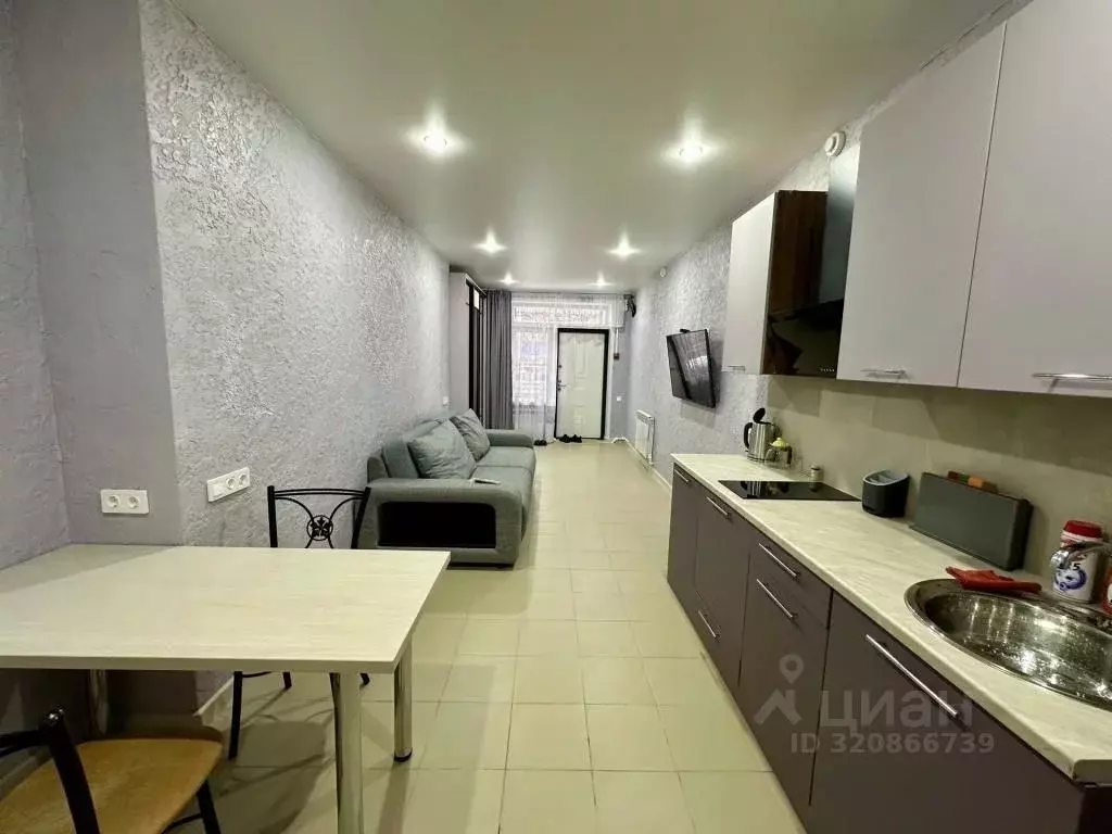 1-к кв. Красноярский край, пос. Солнечный ул. Солнечная, 2А (50.0 м) - Фото 0