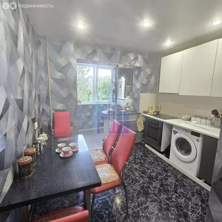 2-комнатная квартира: Воронеж, улица Хользунова, 108 (46 м) - Фото 1