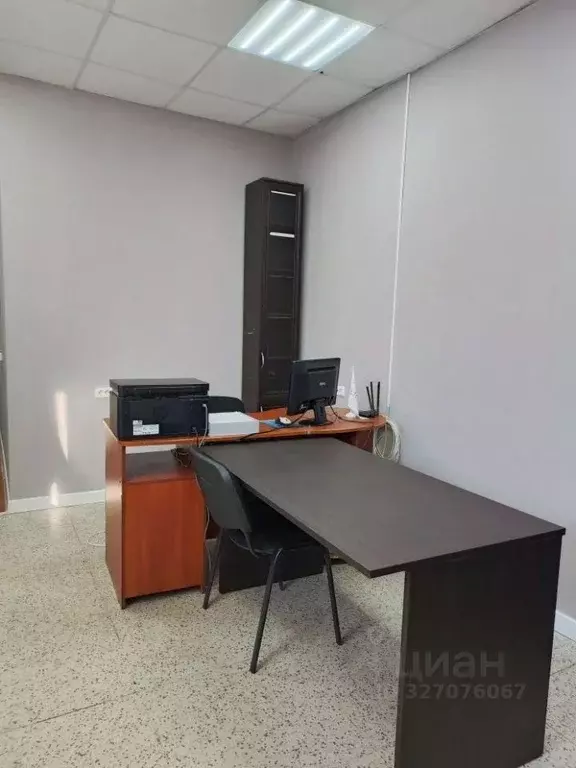 Офис в Московская область, Раменское Десантная ул., 1 (22 м) - Фото 2