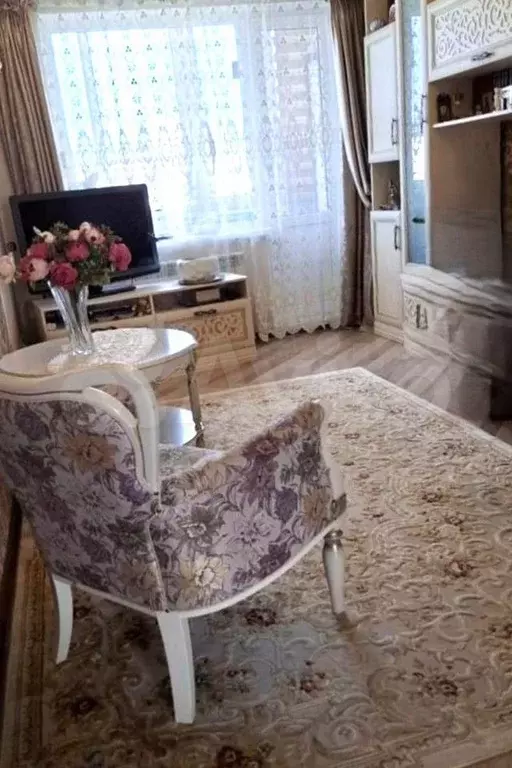 3-к. квартира, 60 м, 5/5 эт. - Фото 0