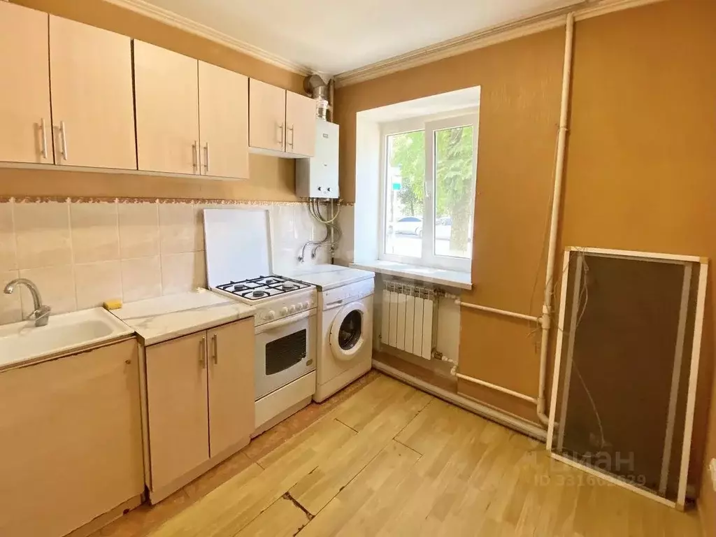 1-к кв. Адыгея, Майкоп Краснооктябрьская ул., 57 (28.8 м) - Фото 1