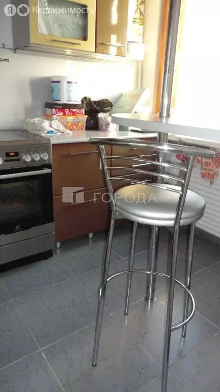 3-комнатная квартира: Новоалтайск, улица Анатолия, 15 (60.2 м) - Фото 0