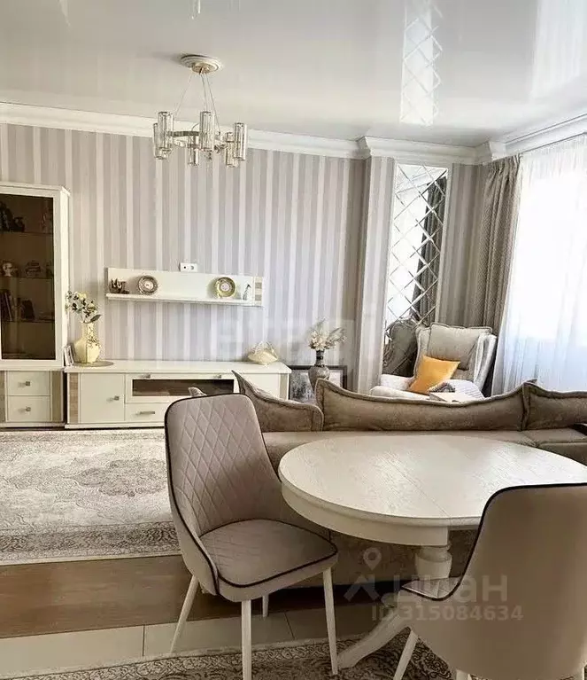 3-к кв. Татарстан, Казань ул. Адоратского, 1а (98.5 м) - Фото 0