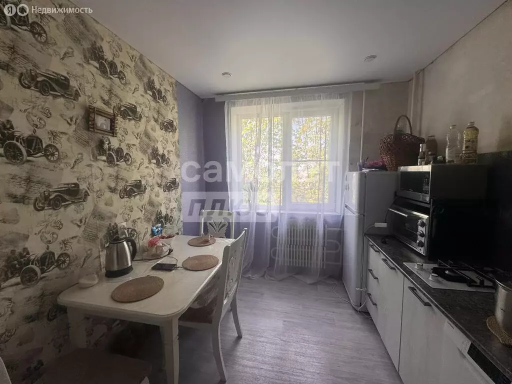 2-комнатная квартира: Михайловск, микрорайон СНИИСХ, 12 (50 м) - Фото 0