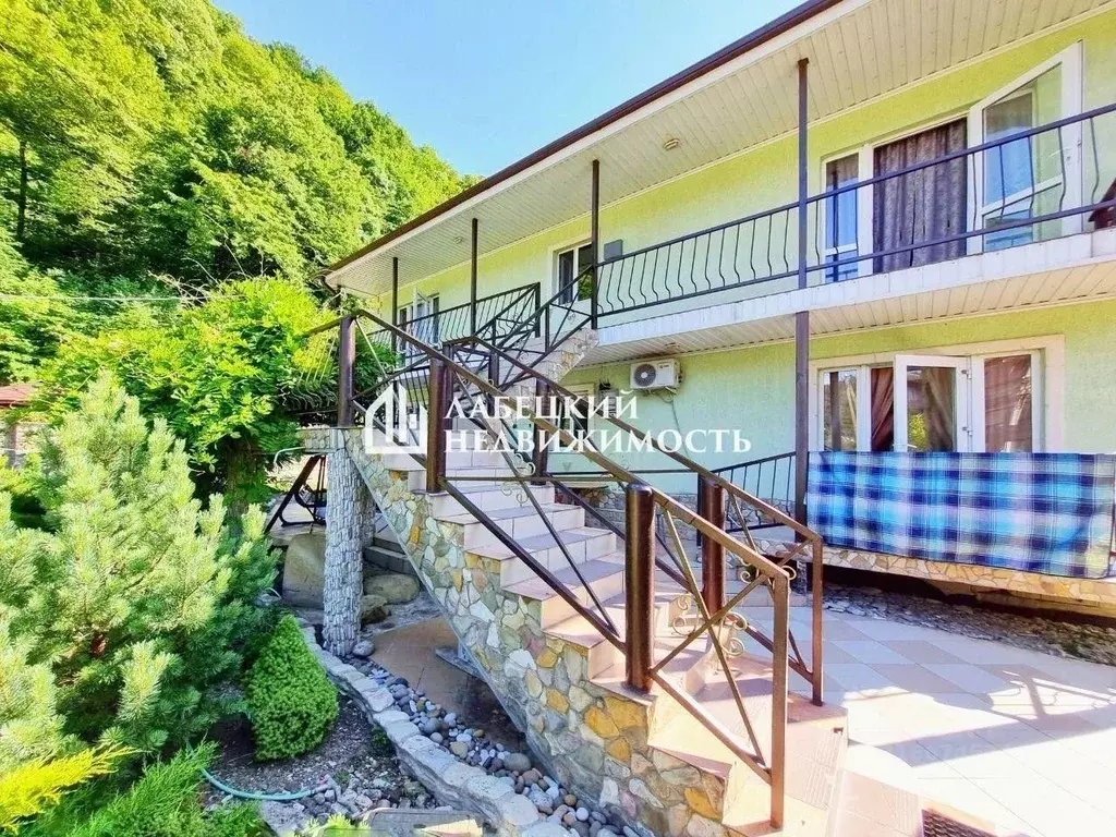 Дом в Краснодарский край, Туапсинский муниципальный округ, с. Ольгинка ... - Фото 1