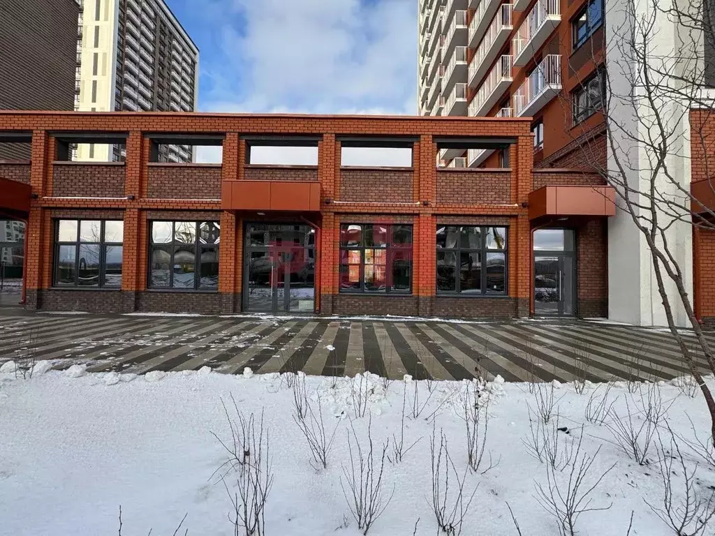 Помещение свободного назначения в Тюменская область, Тюмень ул. ... - Фото 2