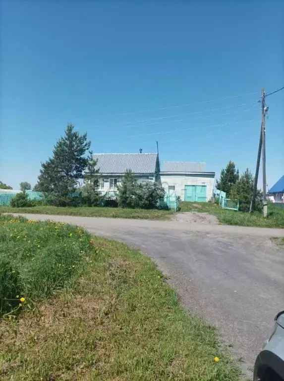 Дом в Томская область, Шегарское с/пос, д. Старая Шегарка ул. ... - Фото 0