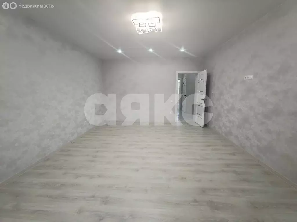 2-комнатная квартира: Кореновск, Таманская улица, 3к2 (55.6 м) - Фото 2