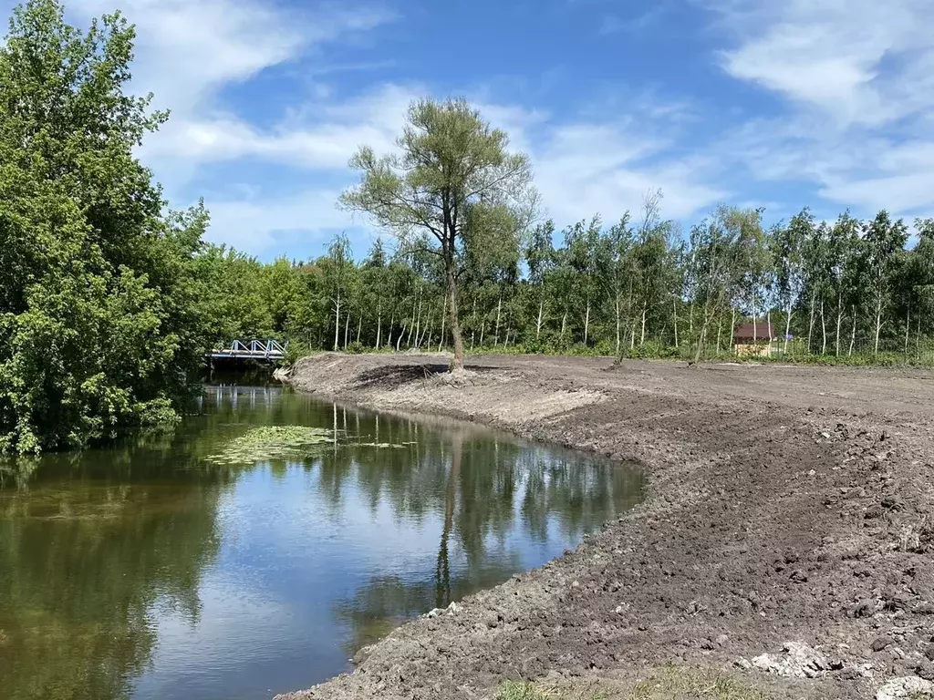 Участок в Белгородская область, Шебекино пл. Центральная (100.0 сот.) - Фото 1