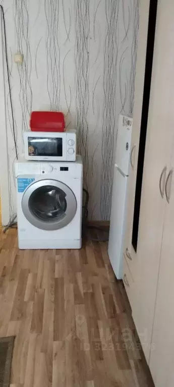 1-к кв. Волгоградская область, Волжский ул. Горького, 33 (18.0 м) - Фото 0