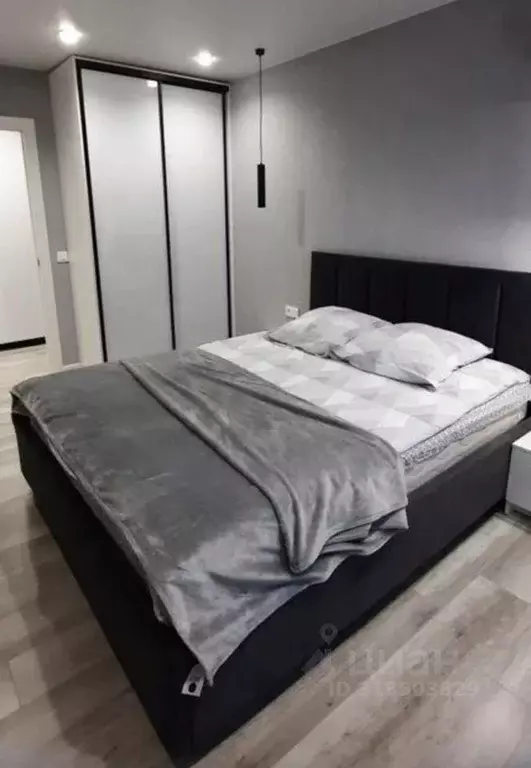 3-к кв. Удмуртия, Ижевск Молодежная ул., 107Г (70.0 м) - Фото 1