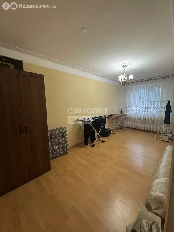 4-комнатная квартира: город Кизилюрт, улица Гамзата Цадаса, 98А (83 м) - Фото 2