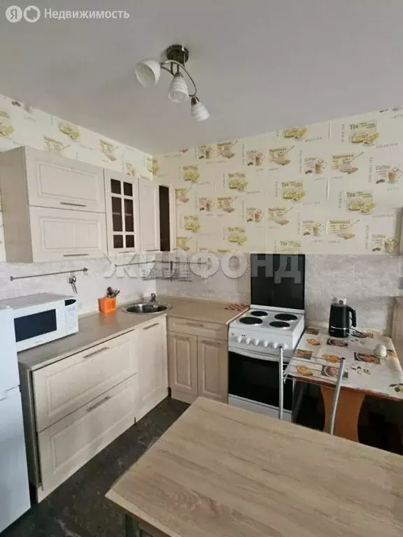 Квартира-студия: Новосибирск, улица Фадеева, 66/9 (30.6 м) - Фото 2