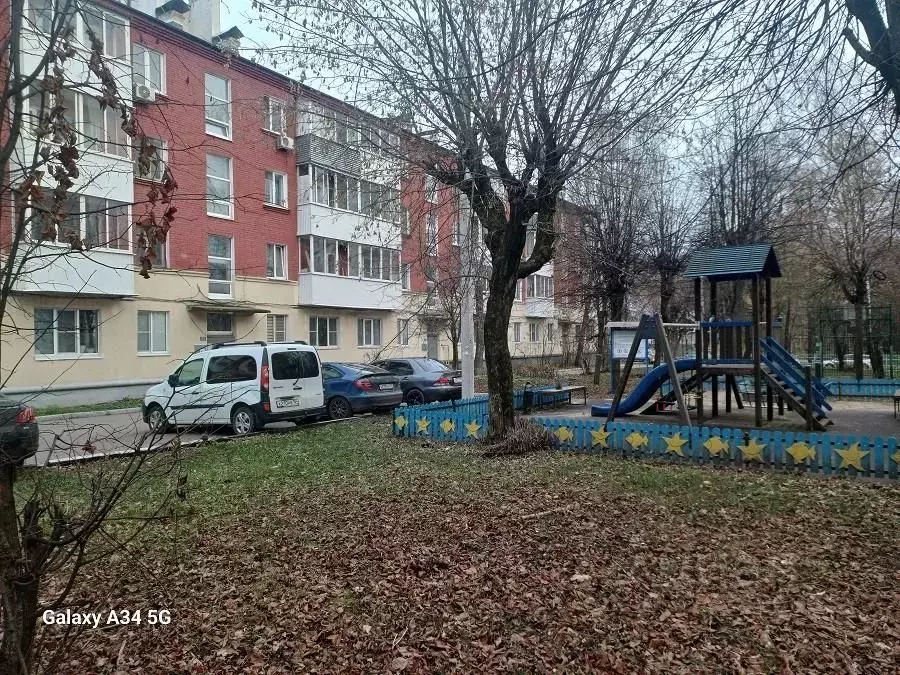 2-к кв. Московская область, Серпухов Северная пл., 7 (40.8 м) - Фото 2