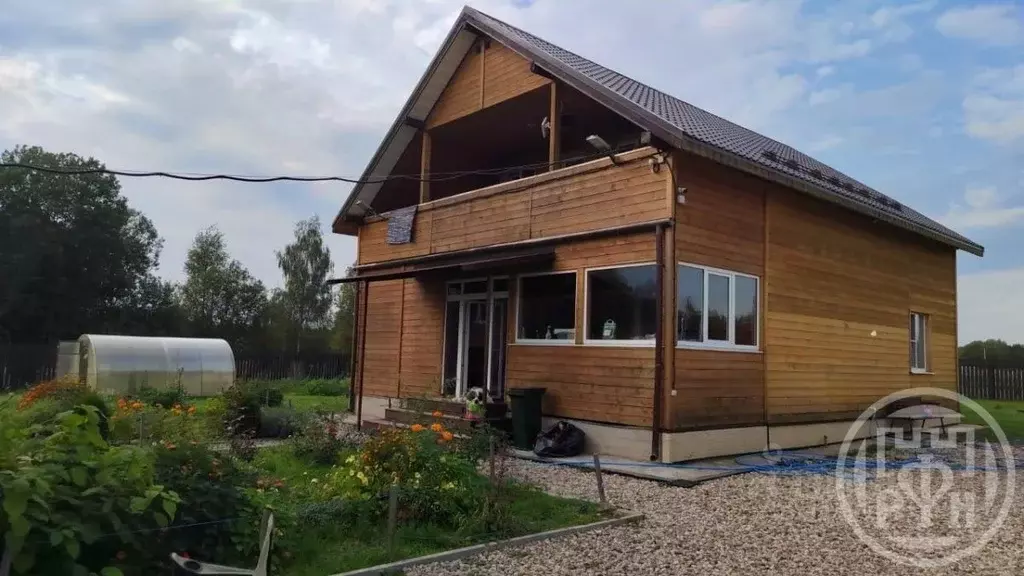 Дом в Ленинградская область, Лужский район, Заклинское с/пос, Нелаи кп ... - Фото 1