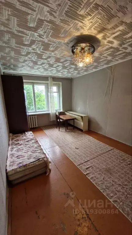 1-к кв. Тульская область, Алексин Армейская ул., 12А (30.1 м) - Фото 0