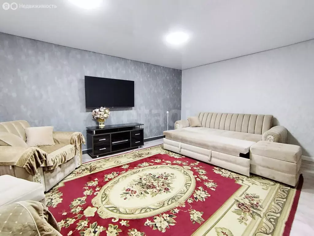 3-комнатная квартира: Прохладный, улица Свободы, 355 (78 м) - Фото 2