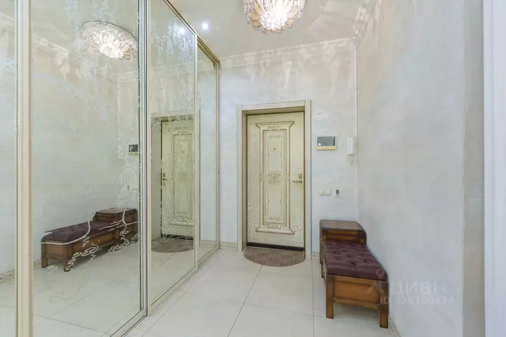 4-к кв. Пермский край, Пермь ул. Революции, 21Б (137.6 м) - Фото 2