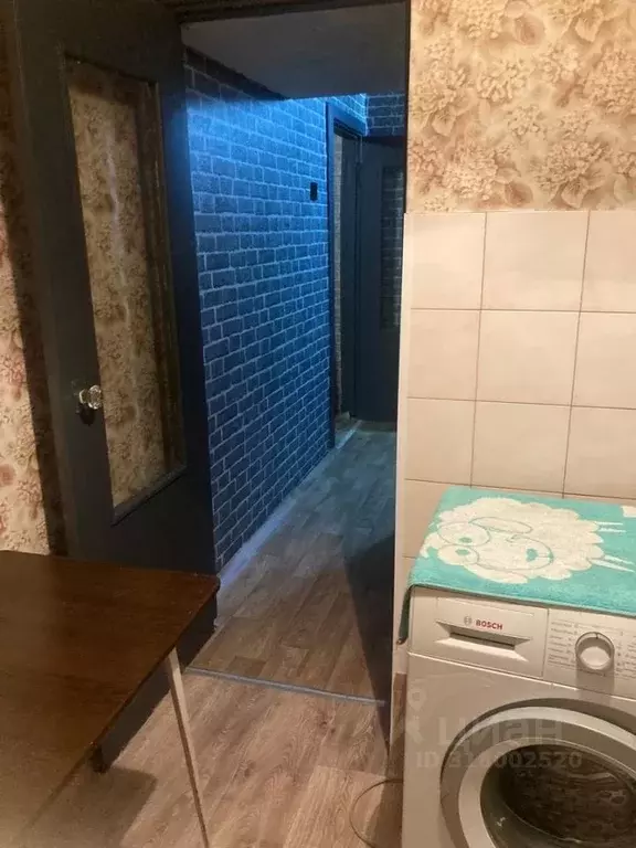 2-к кв. Хакасия, Абакан ул. Вяткина, 6 (46.0 м) - Фото 1