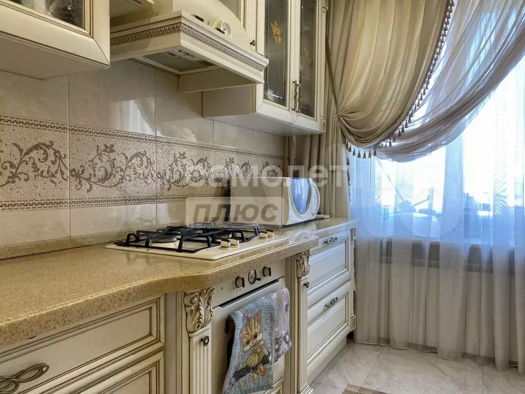 4-к. квартира, 141 м, 6/9 эт. - Фото 1