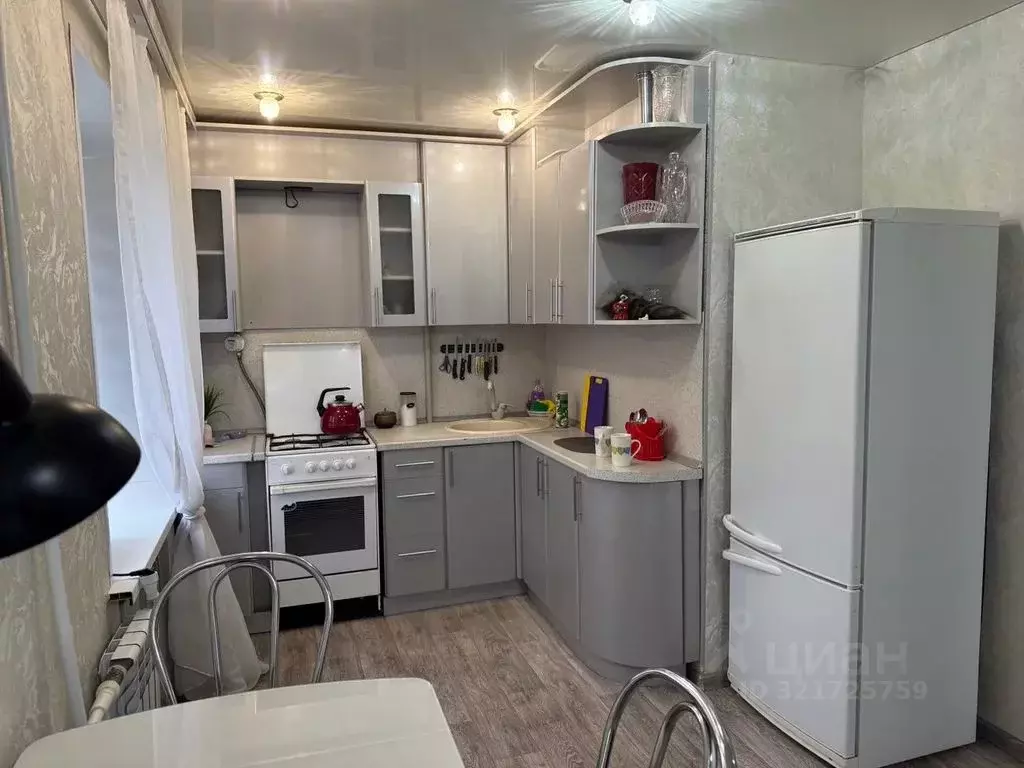 2-к кв. Нижегородская область, Дзержинск Октябрьская ул., 68 (48.0 м) - Фото 1