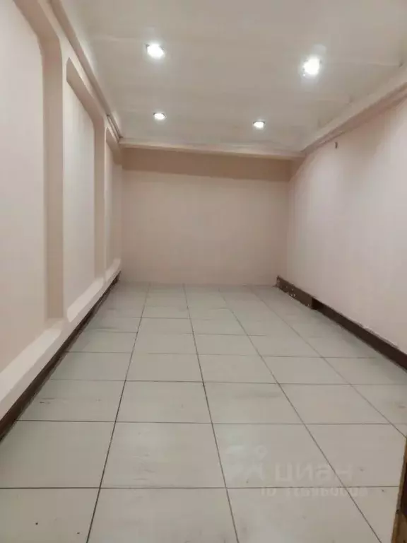 Гараж в Свердловская область, Екатеринбург ул. 8 Марта, 179К (19 м) - Фото 0