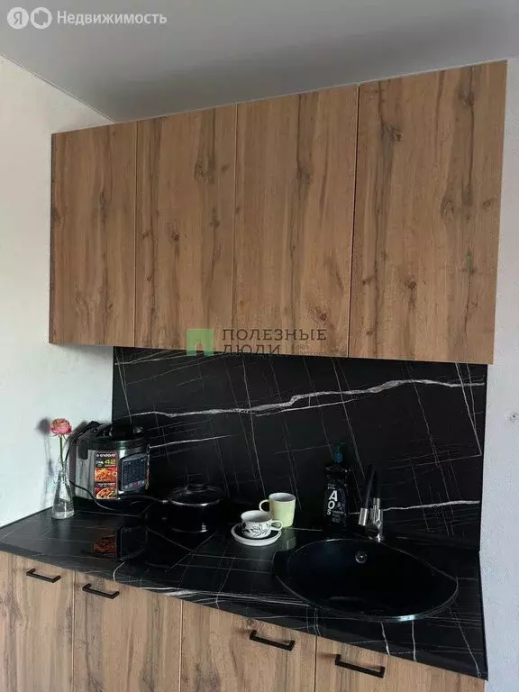 Квартира-студия: деревня Хохряки, улица Петра Чайковского, 2 (20 м) - Фото 1