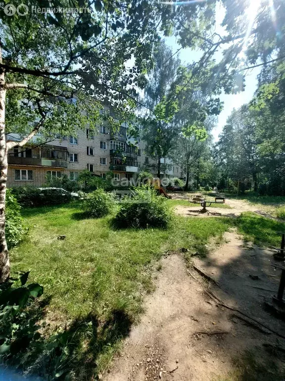 3-комнатная квартира: Смоленск, улица Котовского, 5В (50 м) - Фото 1