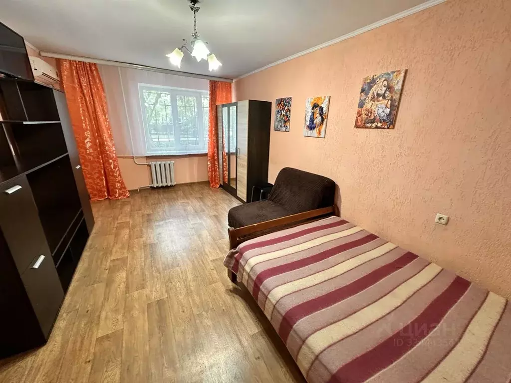 1-к кв. Крым, Феодосия ул. Советская, 12 (30.0 м) - Фото 1