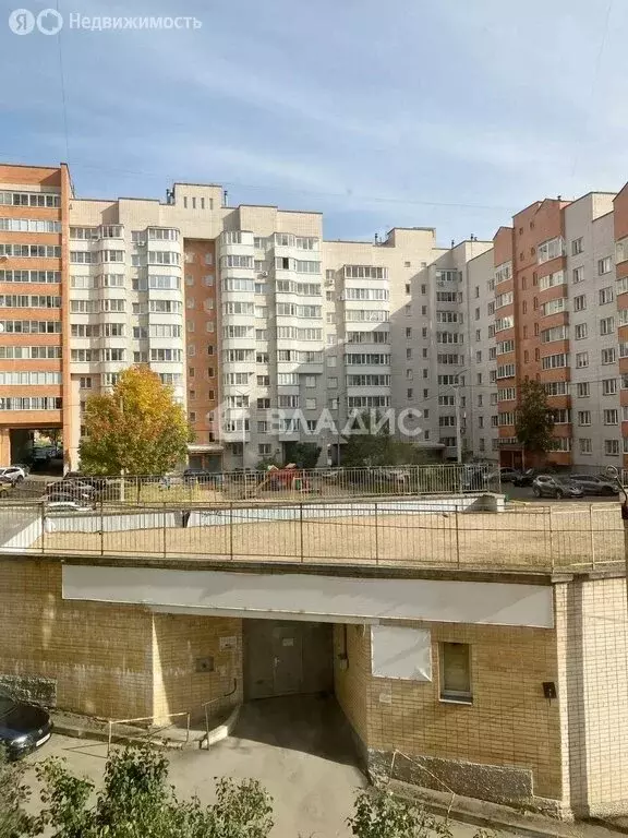 1-комнатная квартира: Смоленск, улица 12 лет Октября, 9А (40 м) - Фото 1