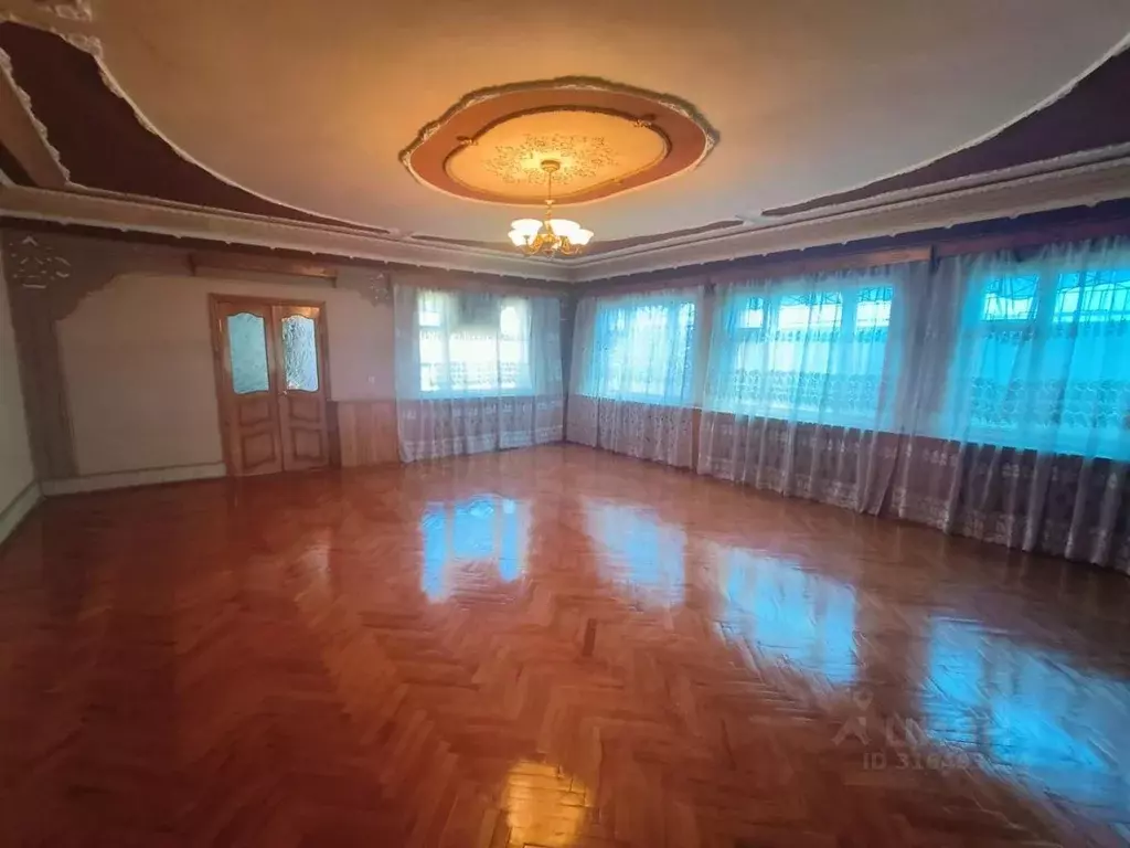 Дом в Краснодарский край, Лабинск ул. Мира, 115 (177 м) - Фото 2