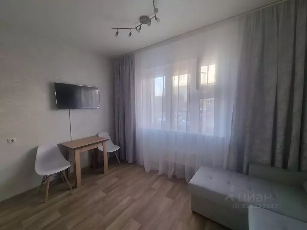 Студия Новосибирская область, Новосибирск ул. Одоевского, 1/8 (21.0 м) - Фото 2