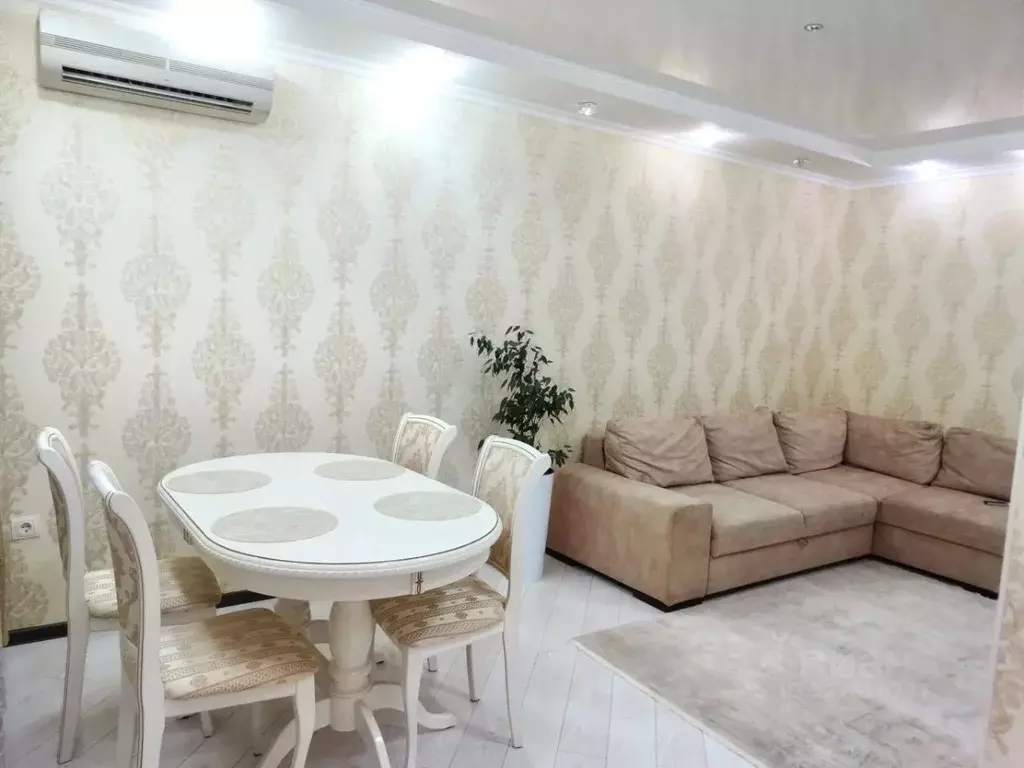 3-к кв. Астраханская область, Астрахань Заводская пл., 60 (70.4 м) - Фото 1