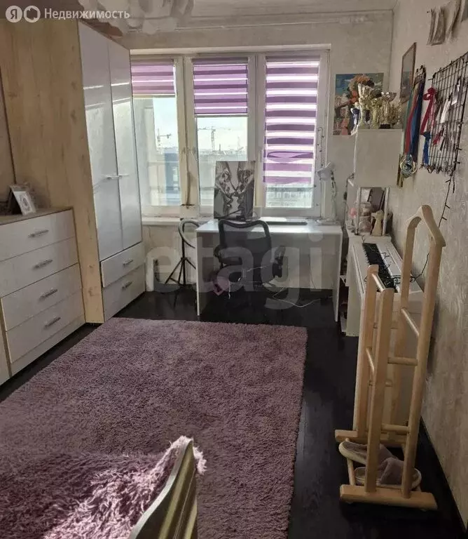 3-комнатная квартира: Тюмень, улица Газовиков, 69 (74.6 м) - Фото 1