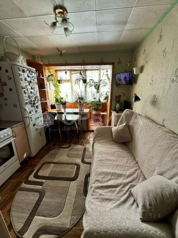 1-к кв. Тюменская область, Тюмень ул. Мельникайте, 67 (32.9 м) - Фото 0