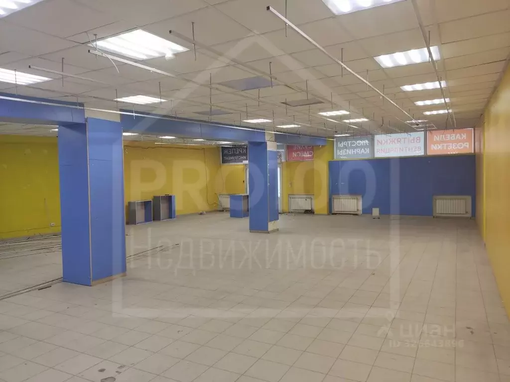 Торговая площадь в Омская область, Омск Городок Нефтяников мкр, ул. 22 ... - Фото 1