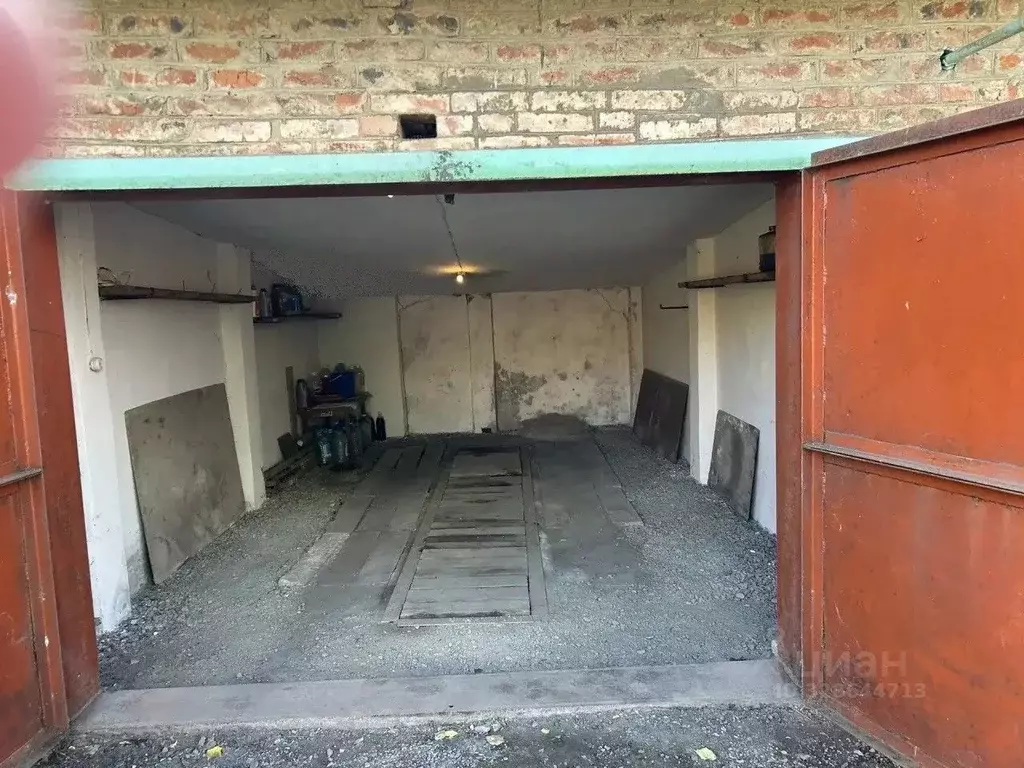 Гараж в Ростовская область, Новошахтинск ул. Достоевского, 12 (24 м) - Фото 1