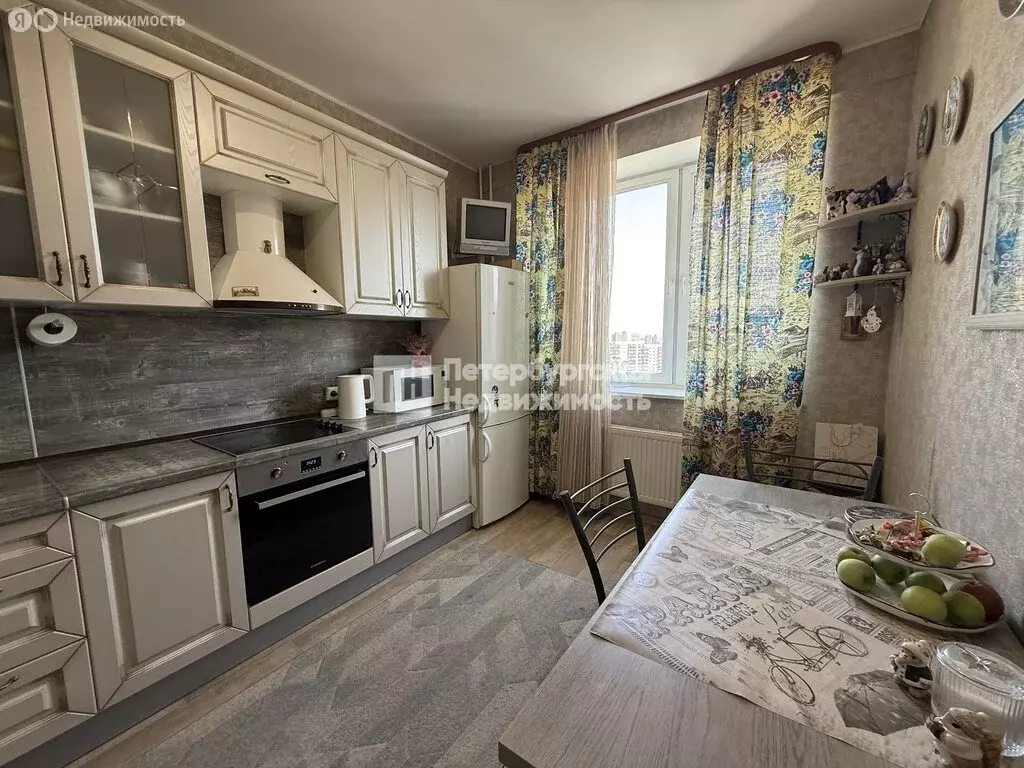 3-комнатная квартира: Санкт-Петербург, улица Доблести, 14к2 (63.7 м) - Фото 1
