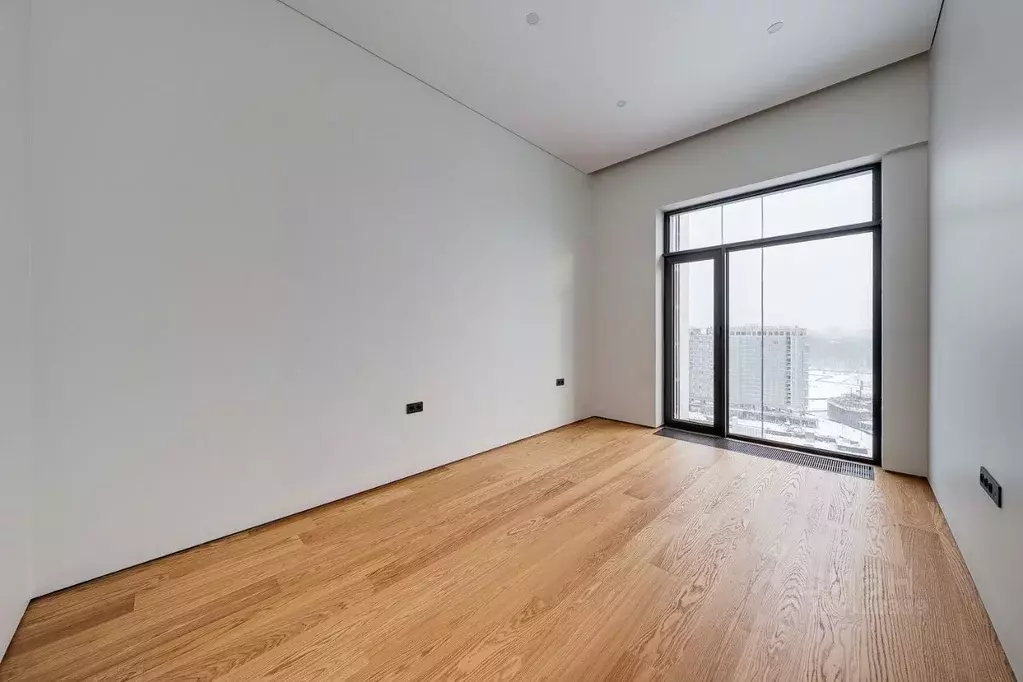 4-к кв. Москва ул. Нижние Мневники, 16к1 (129.9 м) - Фото 1