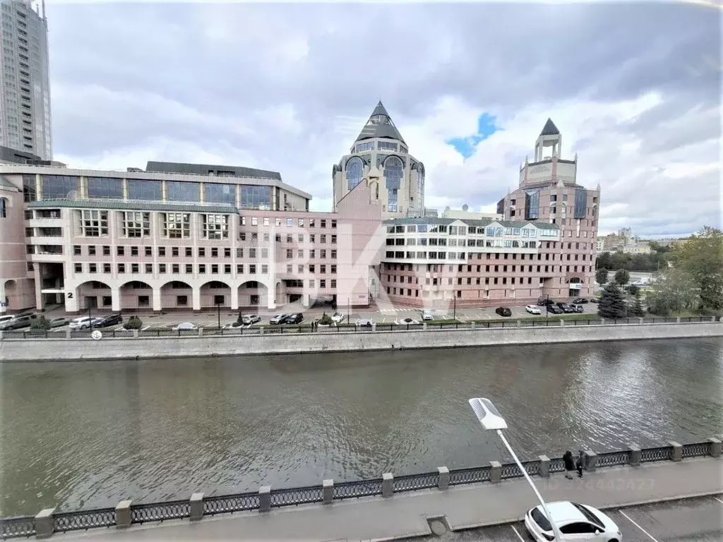 Офис в Москва Кожевнический проезд, 1 (150 м) - Фото 0