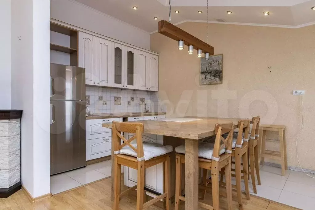 3-к. квартира, 98 м, 6/6 эт. - Фото 1