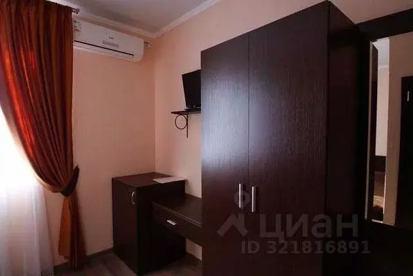 Комната Краснодарский край, Темрюкский район, Голубицкое с/пос, ... - Фото 1