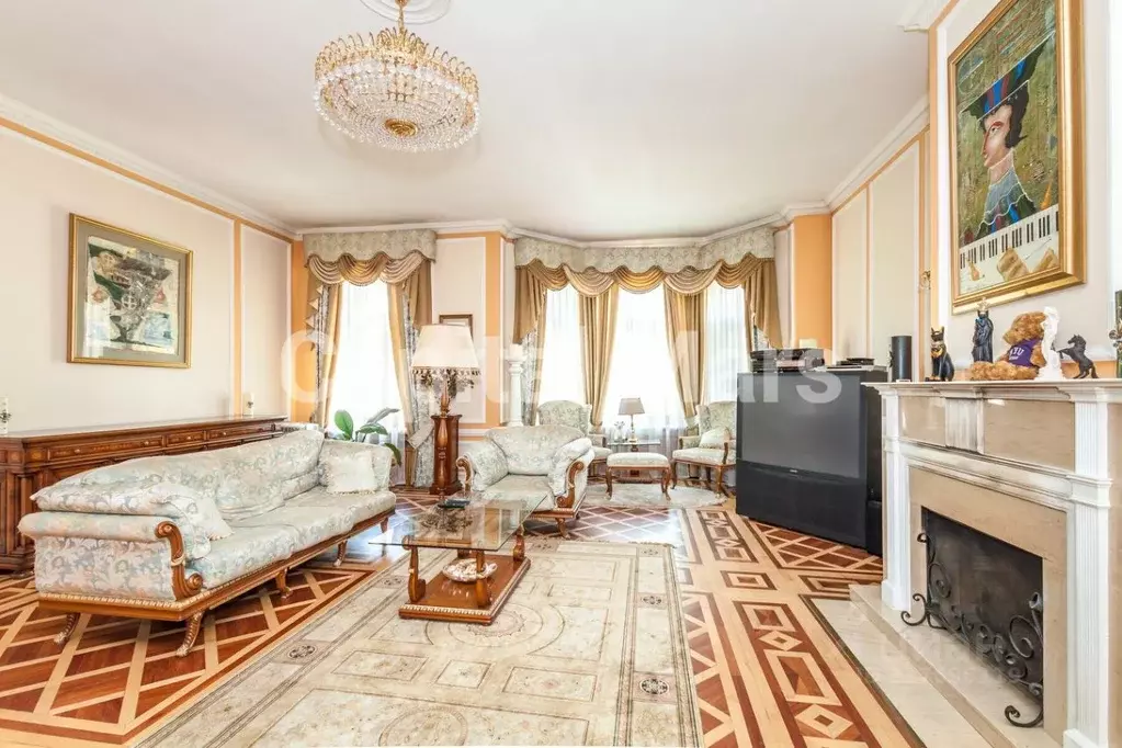 4-к кв. Москва ул. Знаменка, 15 (157.0 м) - Фото 0