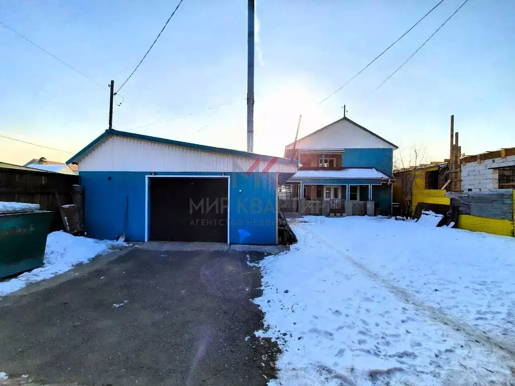 Дом в Тыва, Кызыл Красноармейская ул. (182 м) - Фото 0